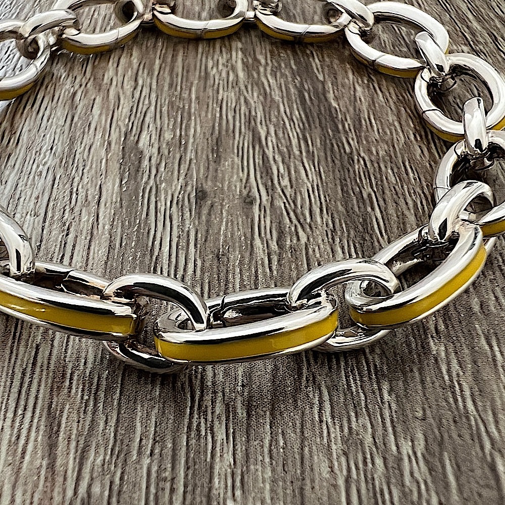 Yellow‎ clasping link bracelet